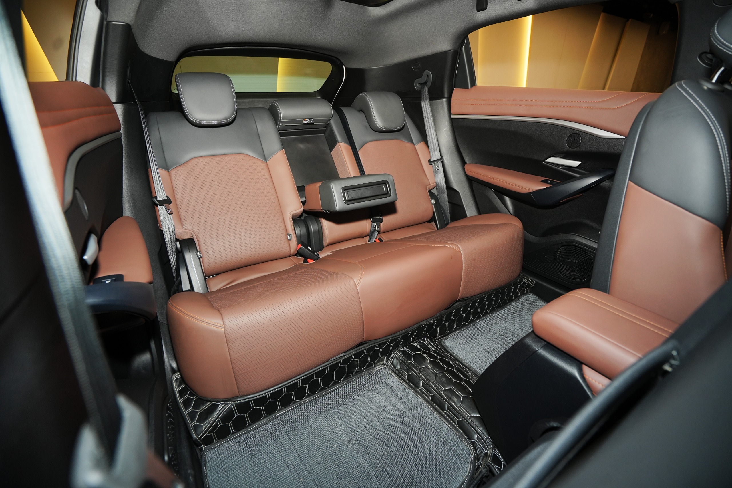 VinFast VF7 Sky Infinity